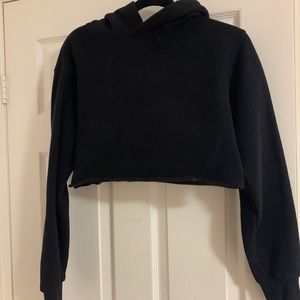 Cropped Black Aritzia hoodie